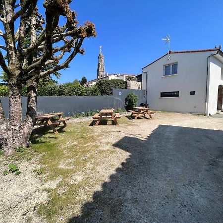 L'Hostellerie De Sevremont Saint-Michel-Mont-Mercure Ngoại thất bức ảnh
