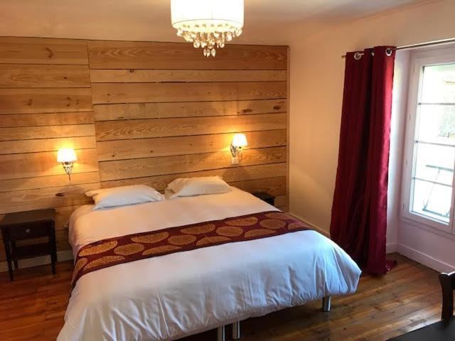 L'Hostellerie De Sevremont Saint-Michel-Mont-Mercure Ngoại thất bức ảnh