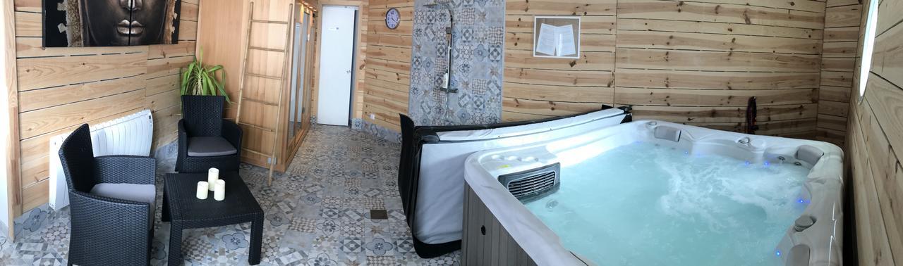 L'Hostellerie De Sevremont Saint-Michel-Mont-Mercure Ngoại thất bức ảnh